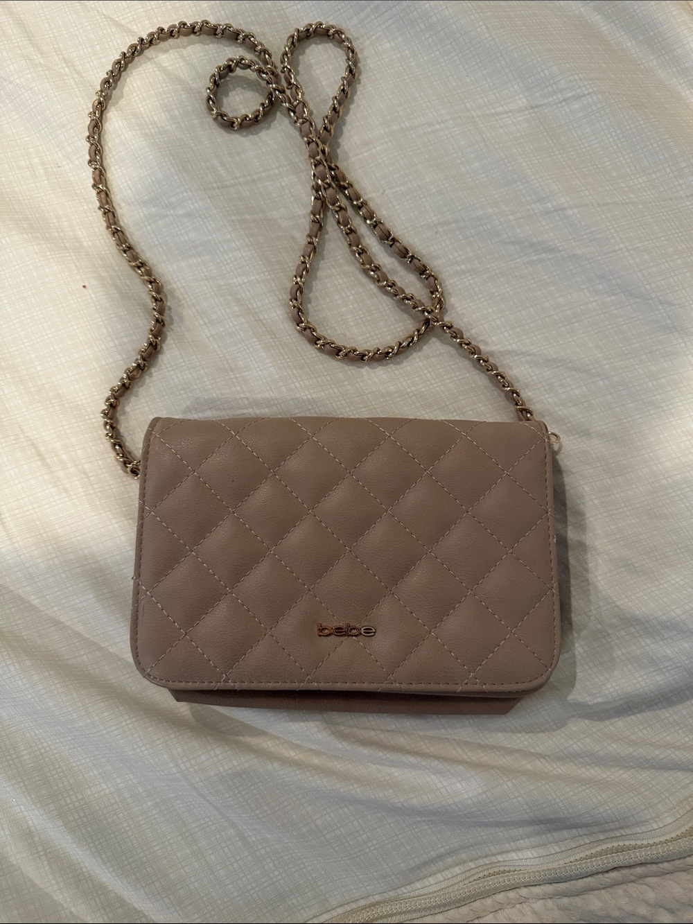 bebe Quilted Chain Crossbody Bag in Dusty Mauve